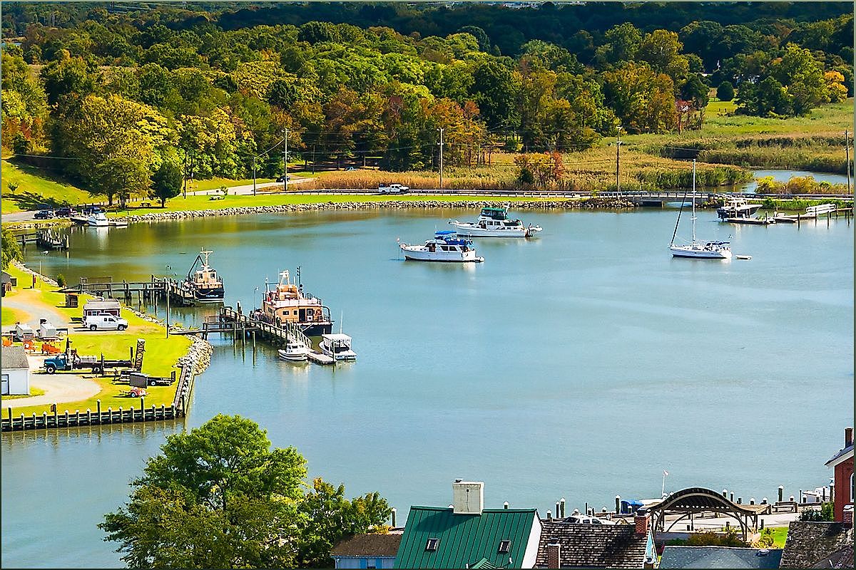 Discover the Charming Small Towns of Maryland - -639151297